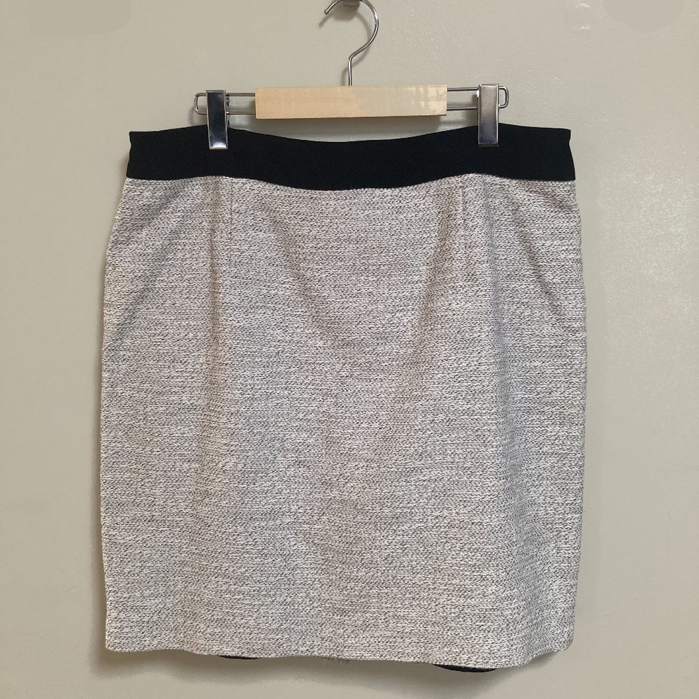 Banana Republic tweed pencil skirt